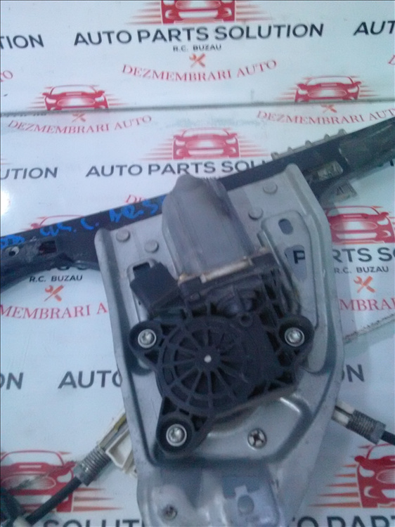 Motoras macara geam dreapta spate MERCEDES C CLASS 2.2CDI an fabr. 2003