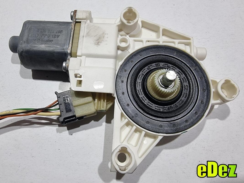 Motoras macara geam dreapta spate Mercedes R-Class (2006-2010) [w251 , v251] A2518200208