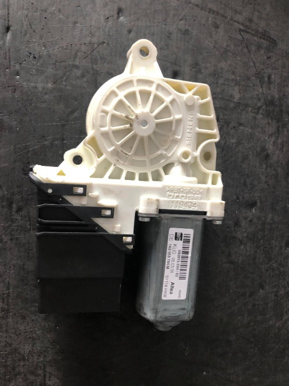 Motoras macara geam dreapta spate seat altea xl 1k0959704m