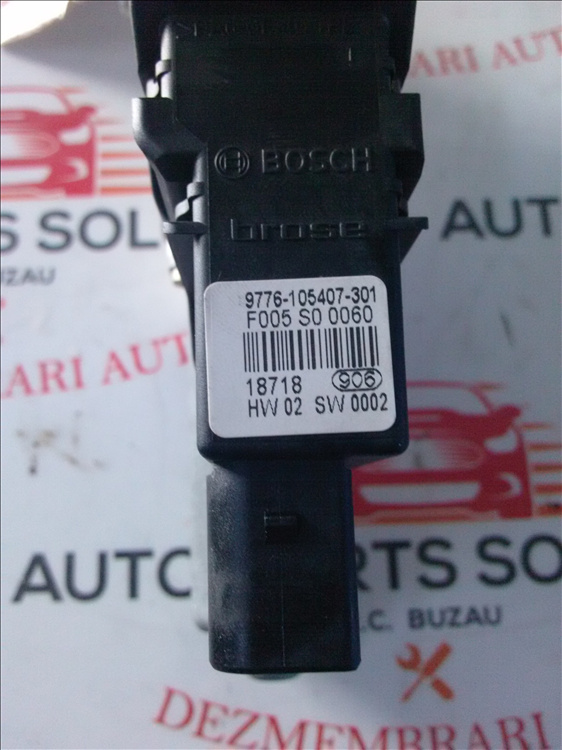 Motoras macara geam dreapta spate VOLKSWAGEN GOLF 5