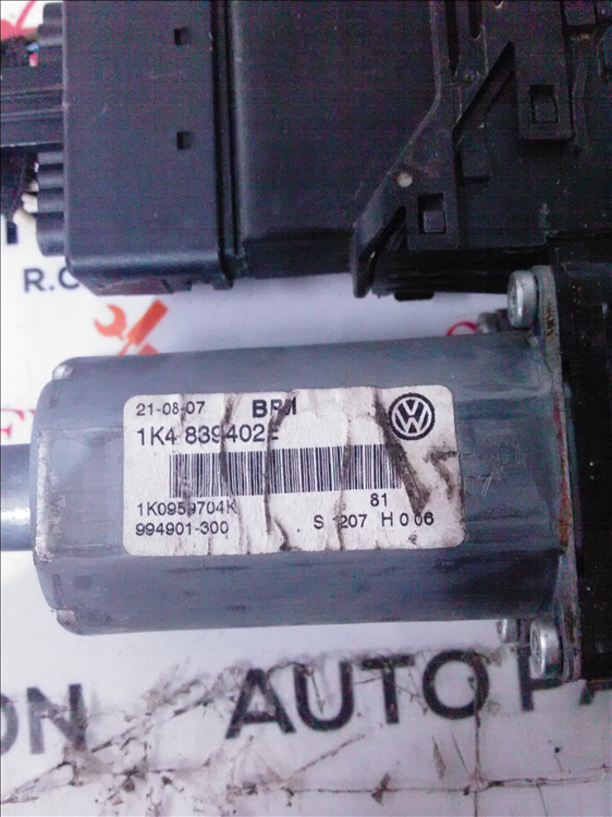 Motoras macara geam dreapta spate VOLKSWAGEN GOLF 5