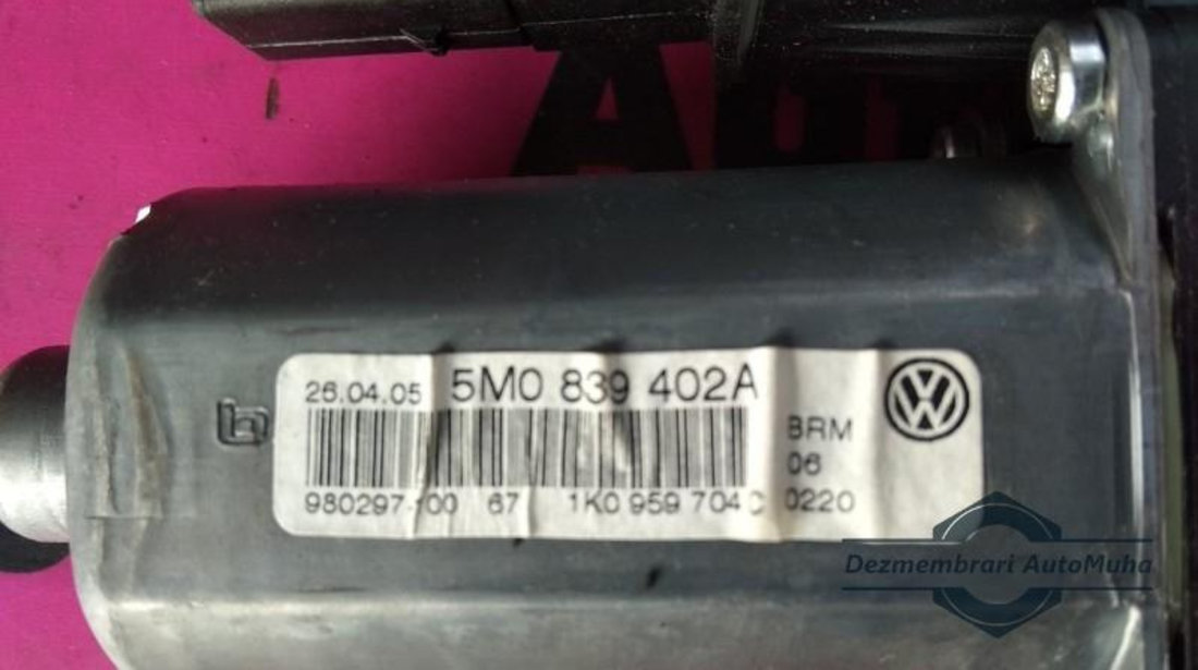 Motoras macara geam dreapta spate Volkswagen Golf 5 Plus ( 01.2005- 5m0839402a