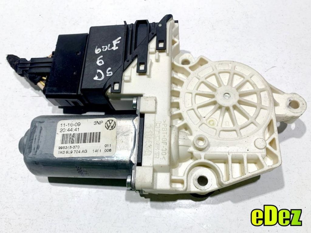 Motoras macara geam dreapta spate Volkswagen Jetta 3 (1992-1998) 1K0959704AG