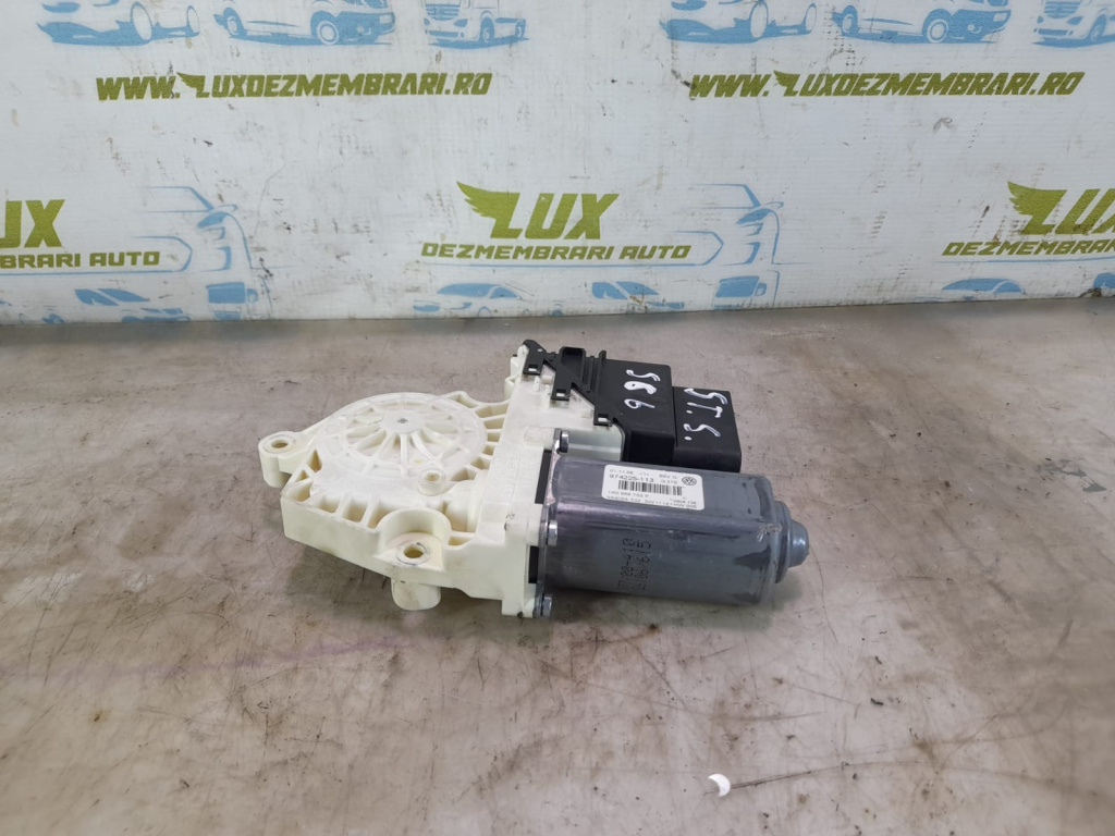 Motoras macara geam dreapta spate1k0959703p Volkswagen VW Sharan [facelift] [2000 - 2003]