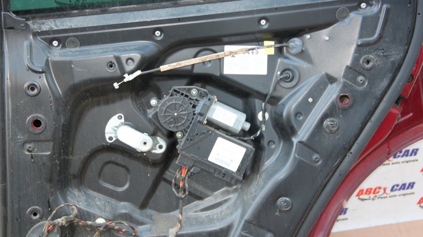Motoras macara geam electric usa dreapta spate VW Touareg 7L cod: 7L0959704 / 7L0959794 model 2007