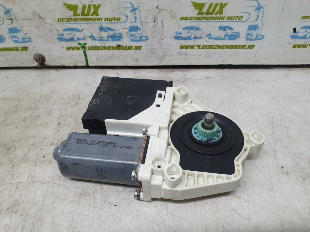 Motoras macara geam fata 1k0959793p Volkswagen VW Passat B6 [2005 - 2010]