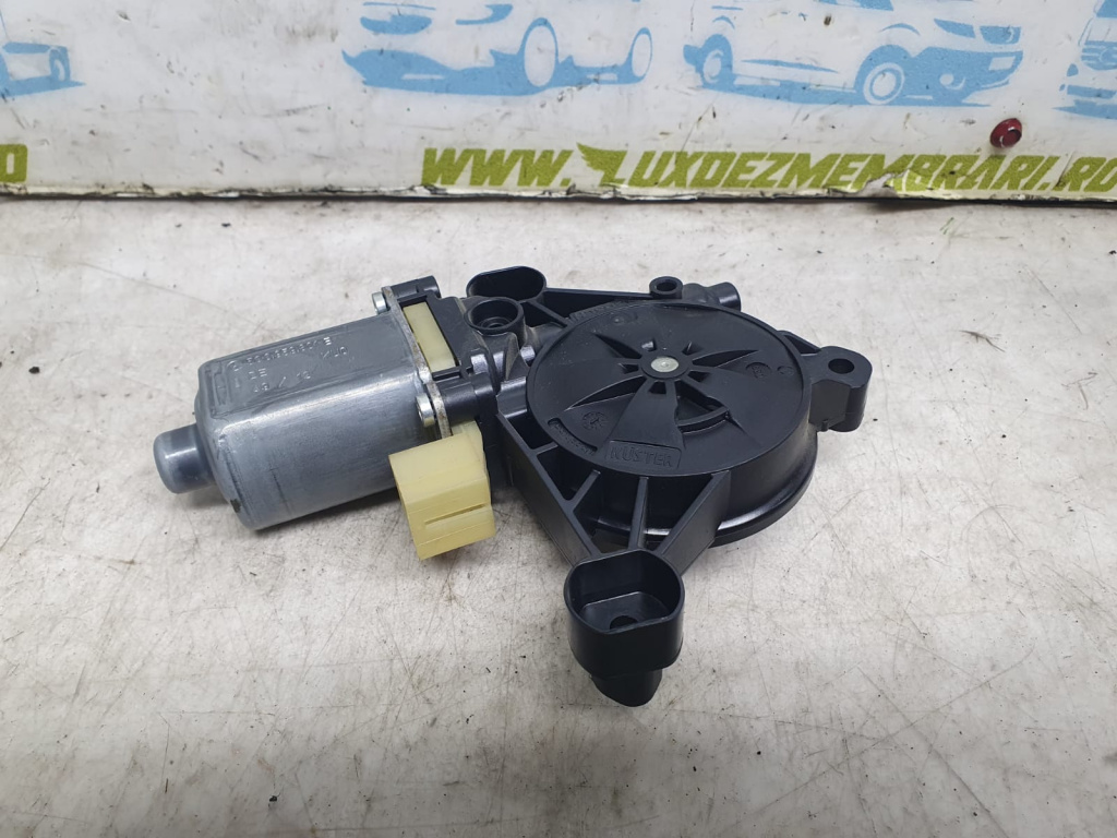 Motoras macara geam fata 5q0959801b Seat Leon 3 5F [2012 - 2016] 1.4 tsi CMB