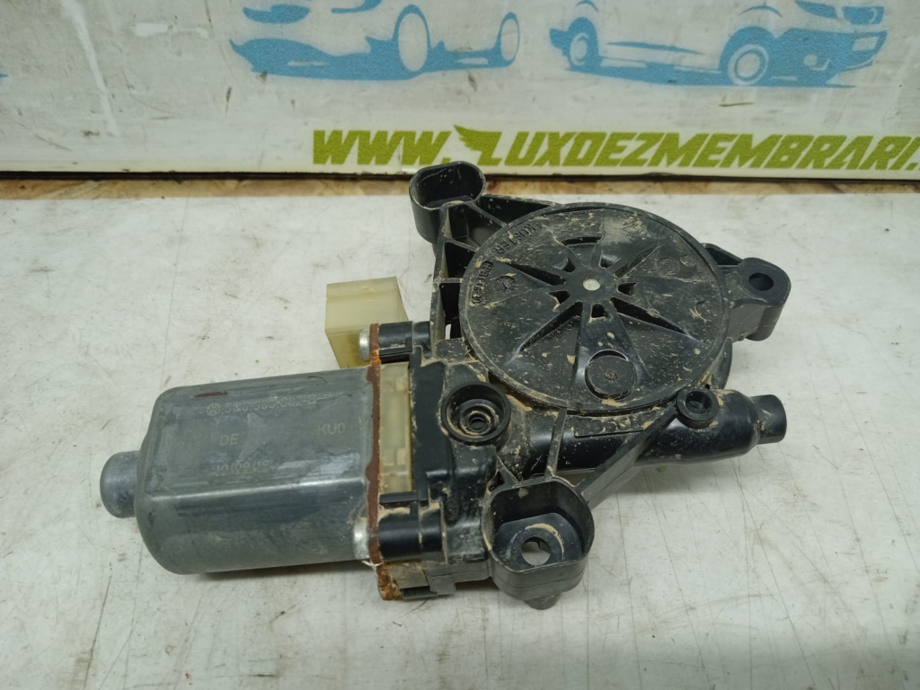 Motoras macara geam fata 5q0959802b Volkswagen VW Golf 7 [2012 - 2017]