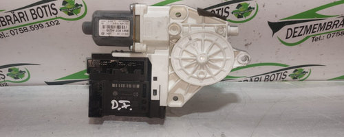 Motoras macara geam fata dreapta 1K0 959 792 G Volkswagen VW Passat B6 [2005 - 2010] Sedan 4-usi 1.9...