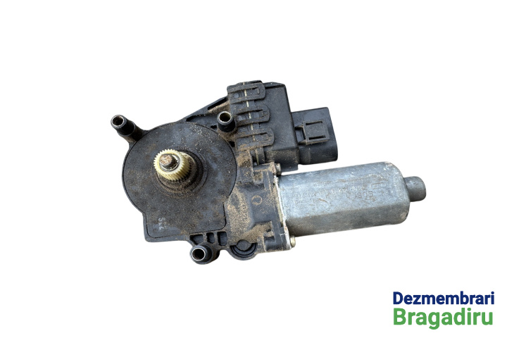 Motoras macara geam fata dreapta Audi A6 4B/C5 [facelift] [2001 - 2004] Sedan 2.5 TDI multitronic (163 hp) Cod motor BDG, Cod cutie GJT