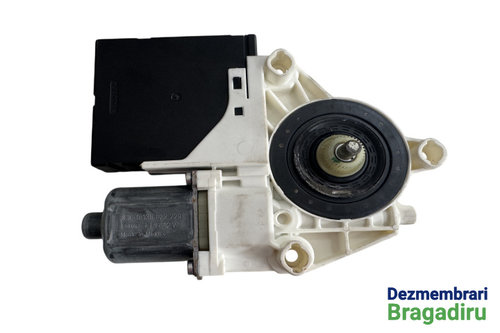 Motoras macara geam fata dreapta Cod: 3C0959793B, 1K5837402BD 3C0959793B, 1K5837402BD Volkswagen VW ...