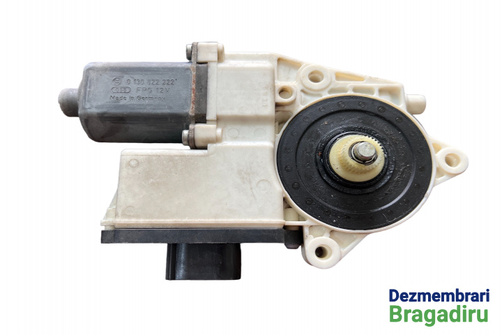Motoras macara geam fata dreapta Cod: 6925964 BMW X3 E83 [2003 - 2006] Crossover 2.0 d MT (150 hp)