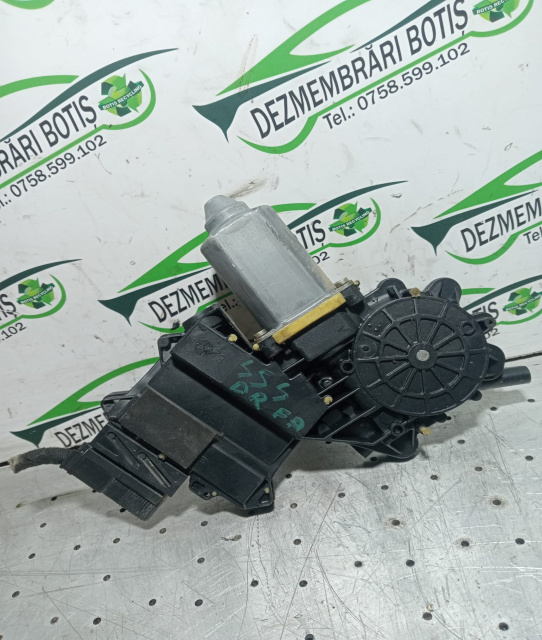 Motoras macara geam fata dreapta Ford Focus [1998 - 2004] Sedan 4-usi 1.8 MT TDDi (90 hp)