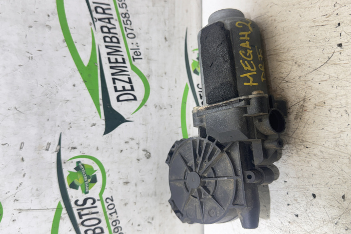 Motoras macara geam fata dreapta Renault Megane 2 [2002 - 2006] wagon 1.6 MT (113 hp)