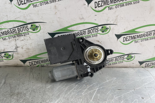 Motoras macara geam fata stanga 1K0959793J / 1 K0 959 793 J Volkswagen VW Golf 5 [2003 - 2009] Hatch...
