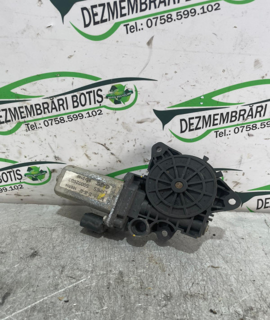 Motoras macara geam fata stanga 50002603 Fiat Stilo [2001 - 2010] Hatchback 5-usi 1.6 MT (103 hp)