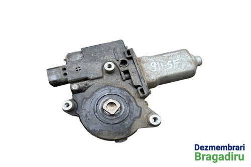 Motoras macara geam fata stanga Mitsubishi Pajero 3 [1999 - 2003] SUV 5-usi 3.2 DI-D AT (165 hp) Cod...