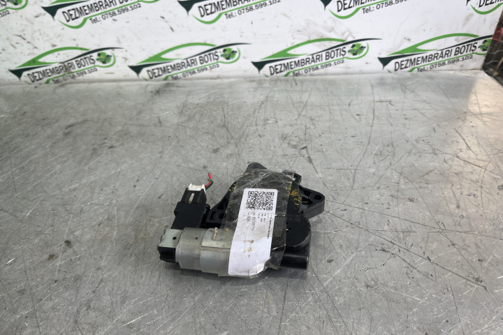 Motoras macara geam spate stanga GJ6A5858X / GJ6A 5858X Mazda 6 GG [2002 - 2005] Liftback 2.0 MT (141 hp)