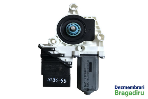 Motoras macara geam spate stanga Volkswagen VW Golf 6 [2008 - 2015] wagon 5-usi 1.6 TDI BlueMotion M...