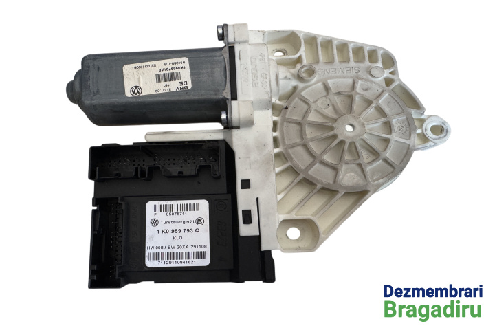 Motoras macara geam stanga Cod: 1K0959793Q 1K0959793Q Volkswagen VW Golf 6 [2008 - 2015] Hatchback 3-usi 1.4 TSI MT (122 hp)