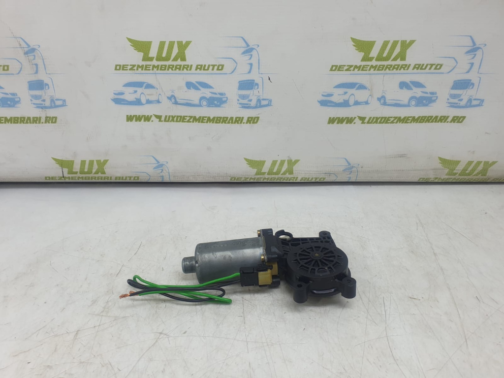 Motoras macara geam stanga fata 0130821673 Mercedes-Benz A-Class W168 [1997 - 2001]
