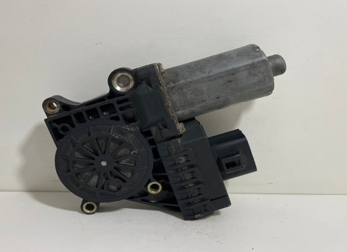 Motoras macara geam stanga fata 0130821770 Ford Mondeo MK3 [2000 - 2003]