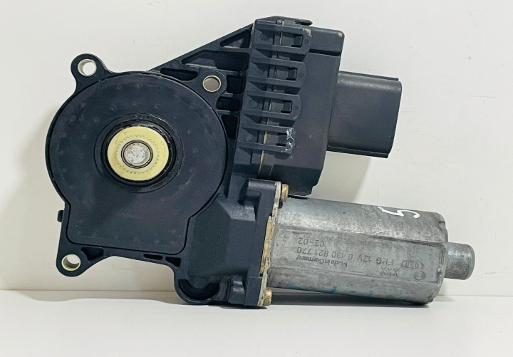Motoras macara geam stanga fata 0130821770 Ford Mondeo MK3 [2000 - 2003]