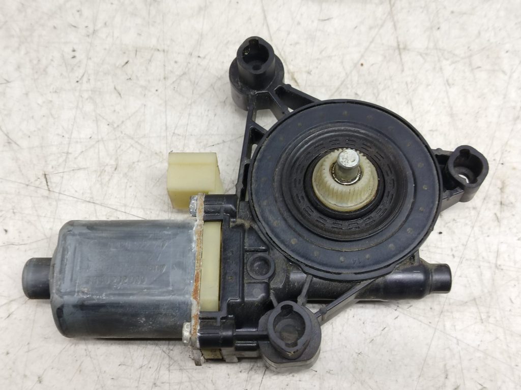 Motoras macara geam stanga fata 0130822717 Skoda Octavia 3 [2013 - 2017]