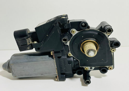 Motoras macara geam stanga fata 113846101 Audi A4 B5 [1994 - 1999]