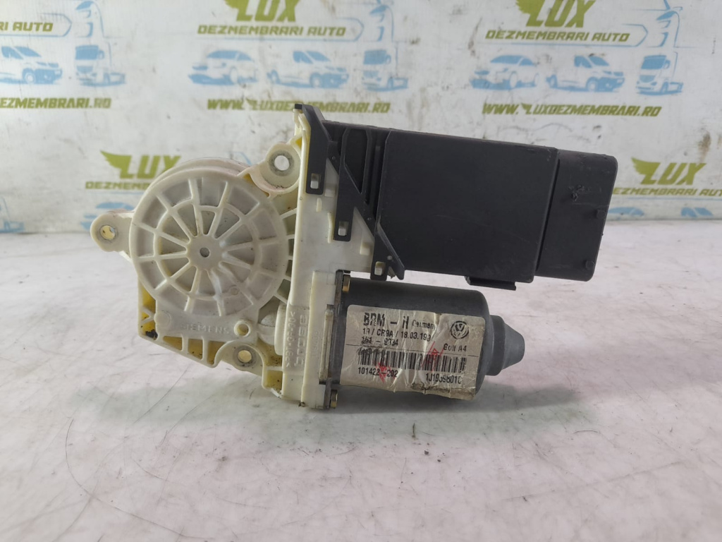 Motoras macara geam stanga fata 1J1959801C Volkswagen VW Golf 4 [1997 - 2006] 1.9 TDI ALH