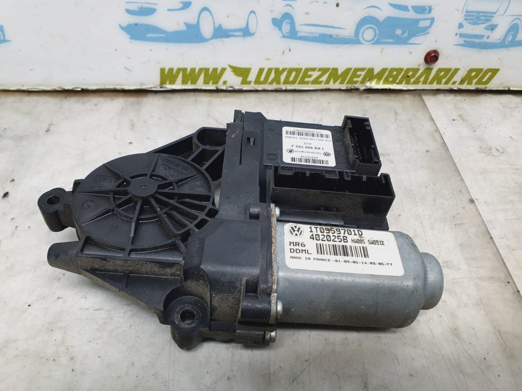 Motoras macara geam stanga fata 1t0959701d Skoda Octavia 2 [2004 - 2008]