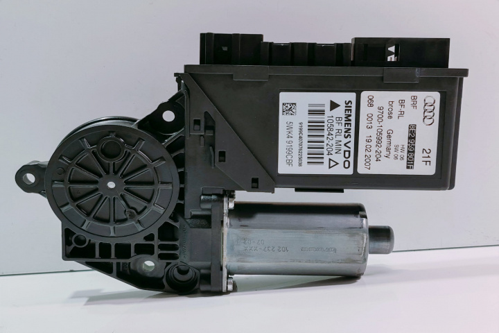 Motoras Macara geam stanga fata 8E2959801F Audi A4 B6 [2000 - 2005]