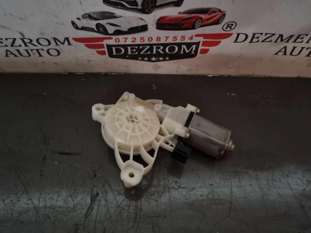 Motoras macara geam stanga fata A0009065806 Mercedes-Benz E-Class Cabriolet (A238)