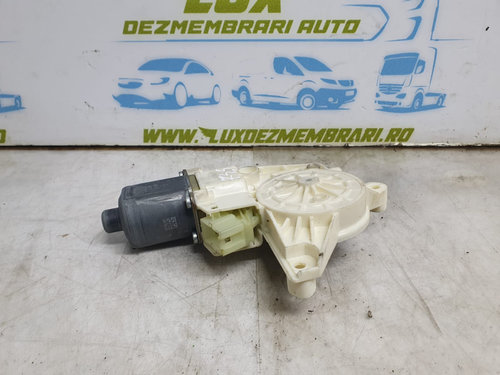 Motoras macara geam stanga fata A2048200142 Mercedes-Benz C-Class W204/S204 [2007 - 2012] 2.2 cdi 65...