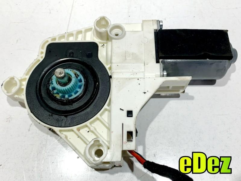 Motoras macara geam stanga fata Audi A5 facelift (2012-2016) [8T3] 8T0959801B