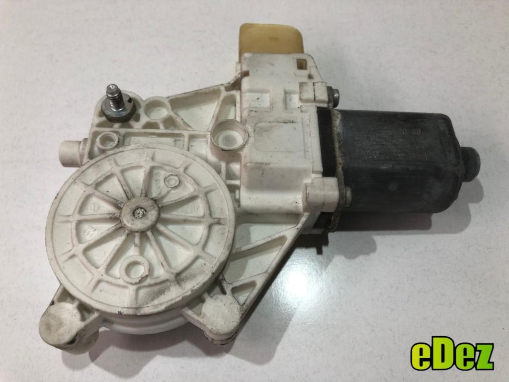 Motoras macara geam stanga fata BMW X1 (2009-2016) [E84] 6927027