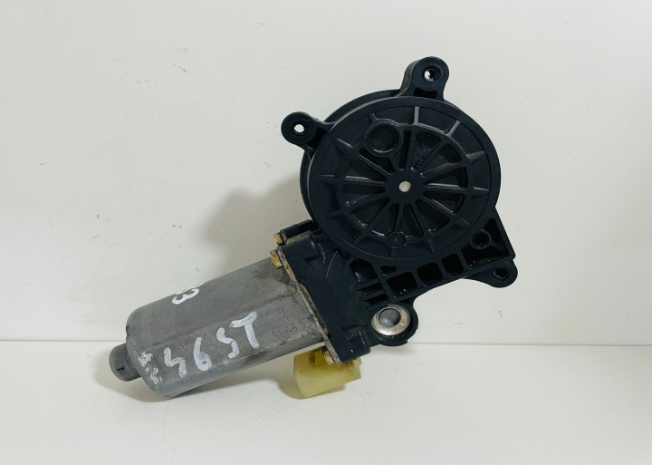 Motoras macara geam stanga fata Bosch 0130821716 BMW Seria 3 E46 [1997 - 2003]