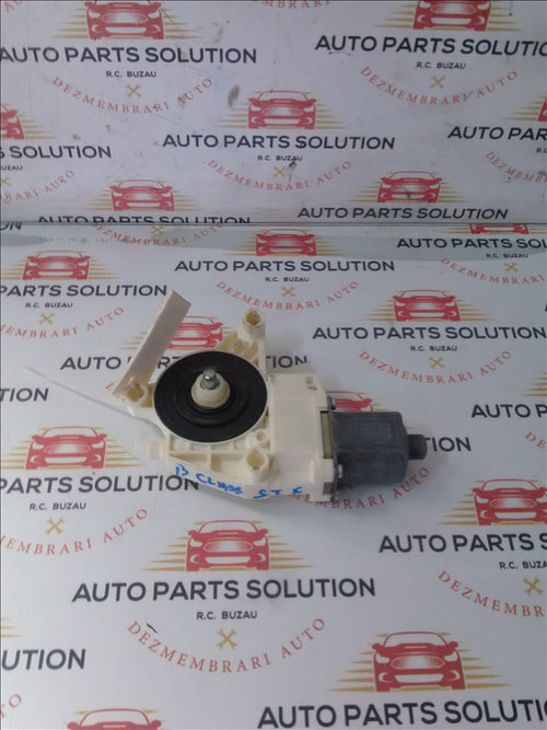 Motoras macara geam stanga fata MB B CLASS an fabr.2013