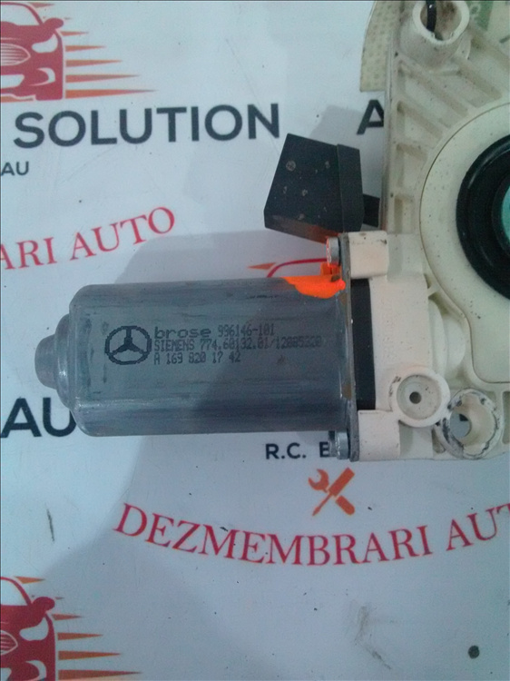 Motoras macara geam stanga fata MERCEDES A CLASS an fabr. 2007