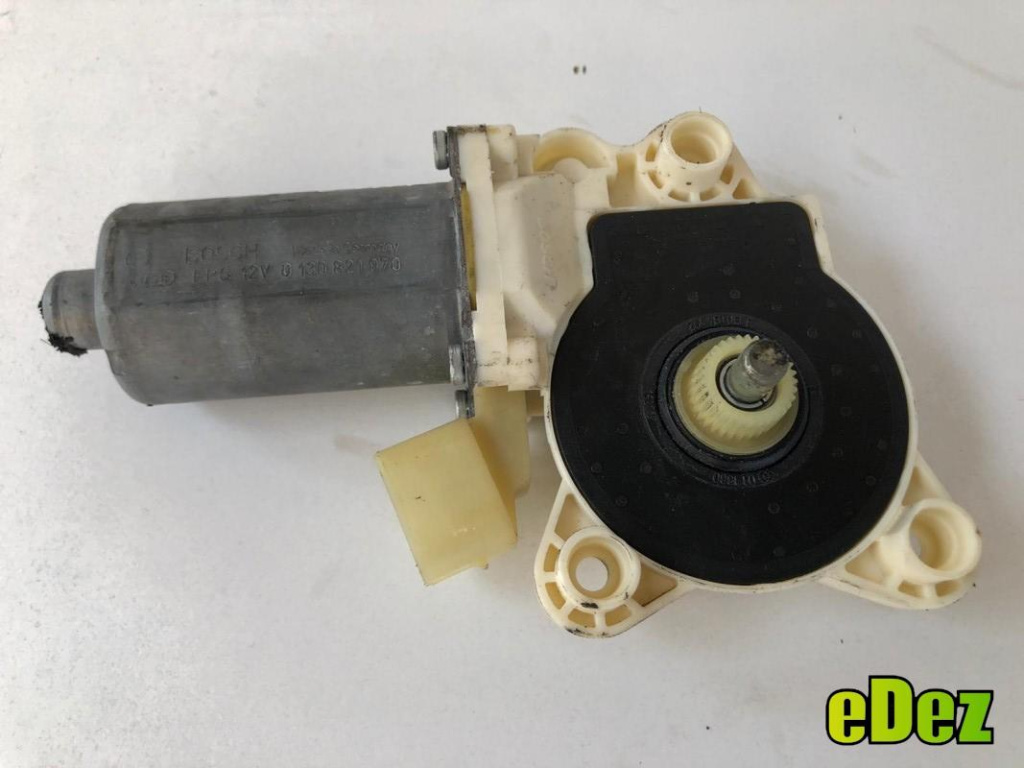 Motoras macara geam stanga fata Mercedes C-Class (2001-2007) [W203] a2118202942
