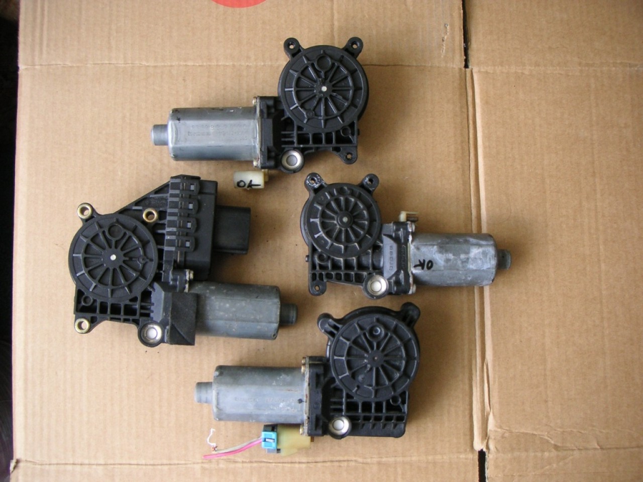 Motoras macara geam stanga fata Mercedes ML (1998-2005) W163