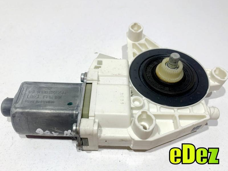 Motoras macara geam stanga fata Mercedes S-Class (2014->) [W222] A1669060301