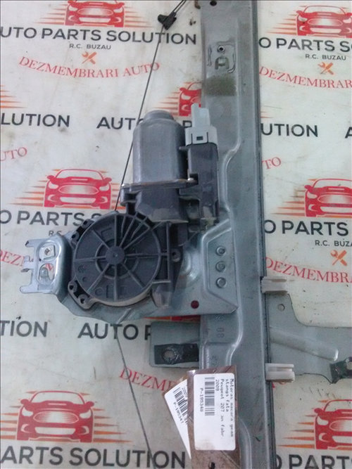 Motoras macara geam stanga fata Peugeot 207 an fabr. 2009
