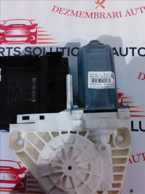 Motoras macara geam stanga fata VOLKSWAGEN PASSAT B6