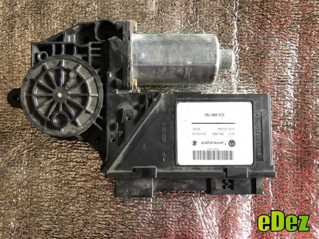 Motoras macara geam stanga fata Volkswagen Touareg (2002-2006) 3d2959792