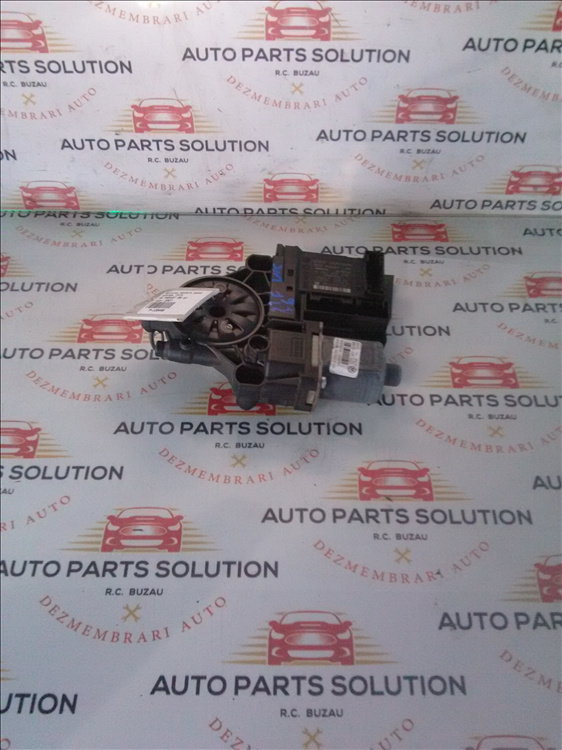 Motoras macara geam stanga fata VW PASSAT B6 an fabr.2007