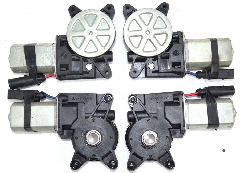Motoras macara geam stanga sau dreapta Smart Fortwo Coupe 451 2010