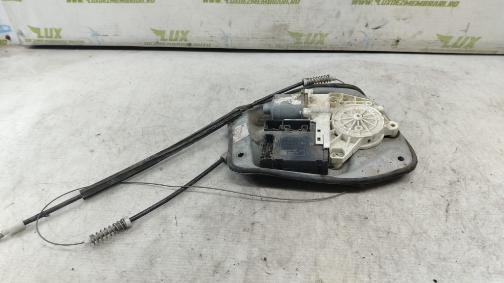 Motoras macara geam stanga spate 3c0959793a Volkswagen VW Golf 5 [2003 - 2009]
