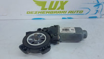 Motoras macara geam stanga spate 402191a Nissan Qa...