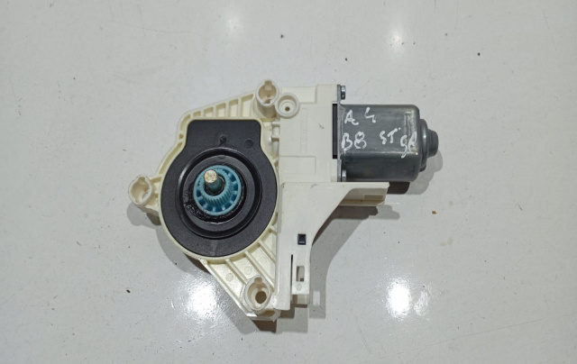 Motoras macara geam stanga spate 8K0959811 Audi A4 B8/8K [2007 - 2011]